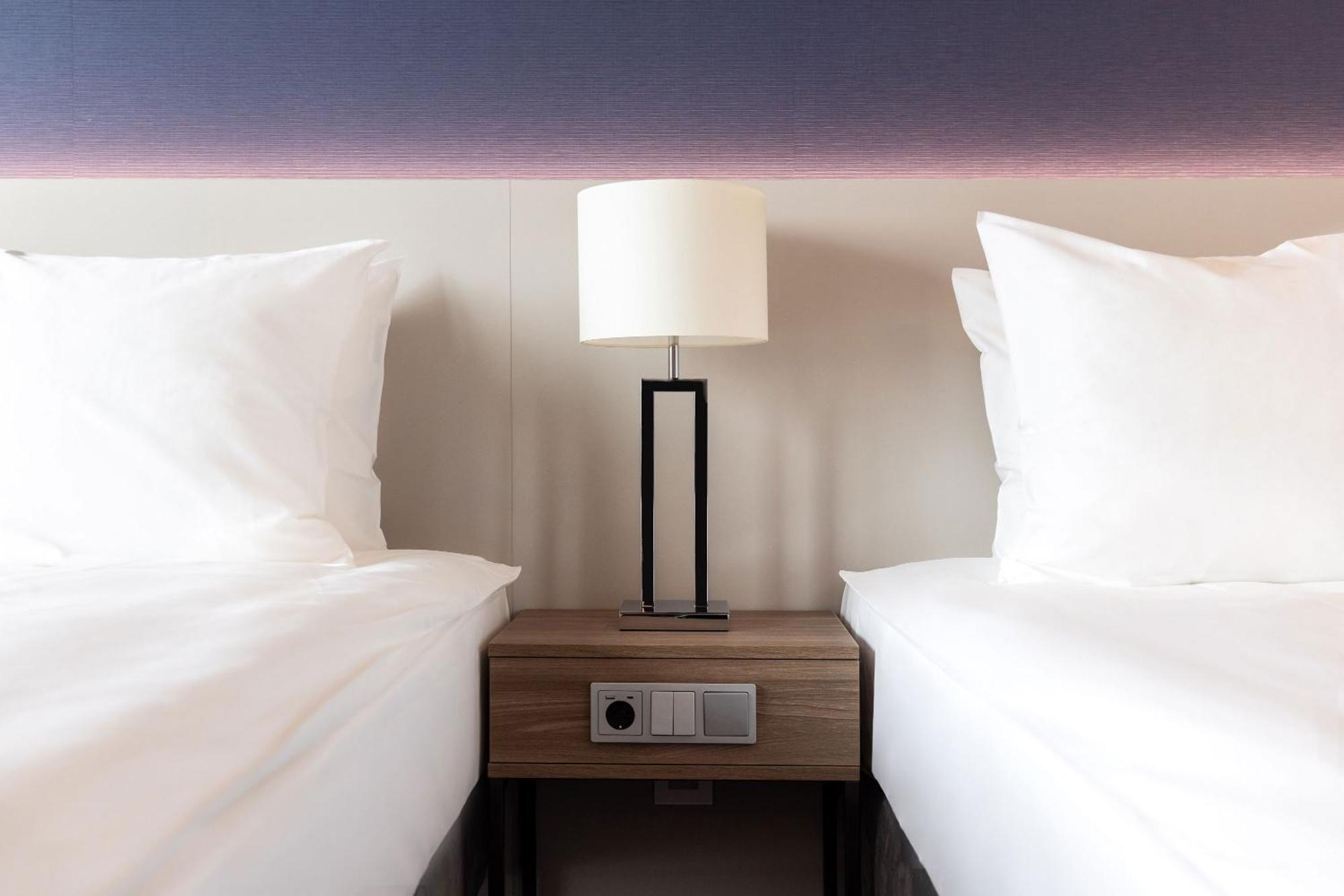Maritim Hotel Amsterdam Esterno foto